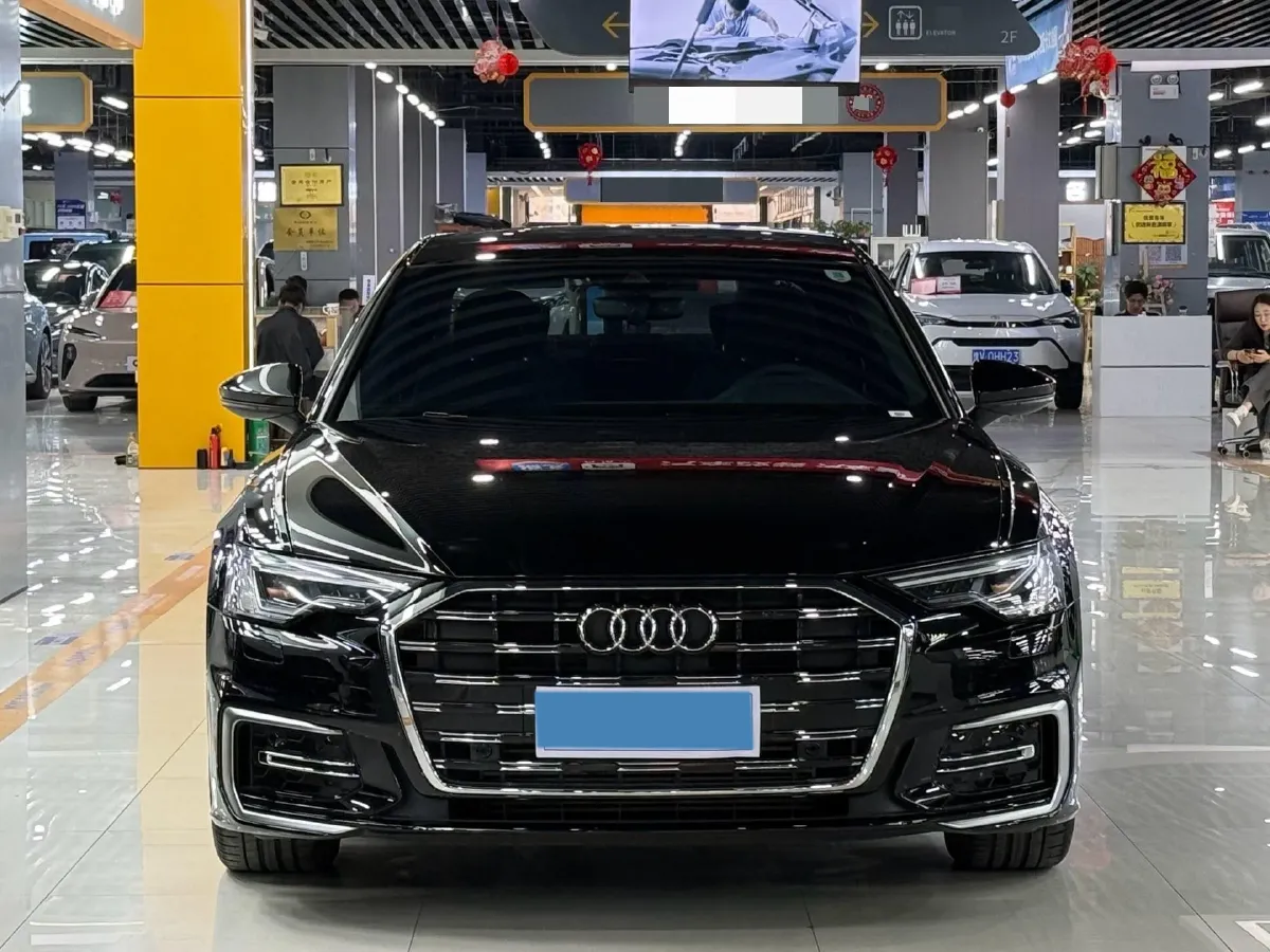 2023 Audi A6L 2.0T 190HP L4 7DCT,autocango,china used car exporter,china ev exporter,chinese used car exporter,chinese used ev exporter