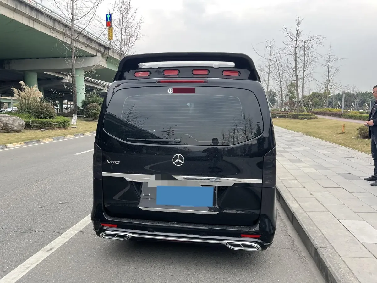 2024 Mercedes-Benz Vito 2.0T 231HP L4 9AT,autocango,china used car exporter,china ev exporter,chinese used car exporter,chinese used ev exporter