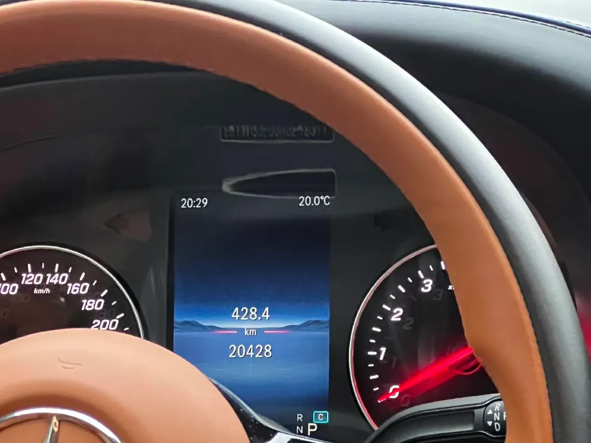 2024 Mercedes-Benz Vito 2.0T 231HP L4 9AT,autocango,china used car exporter,china ev exporter,chinese used car exporter,chinese used ev exporter