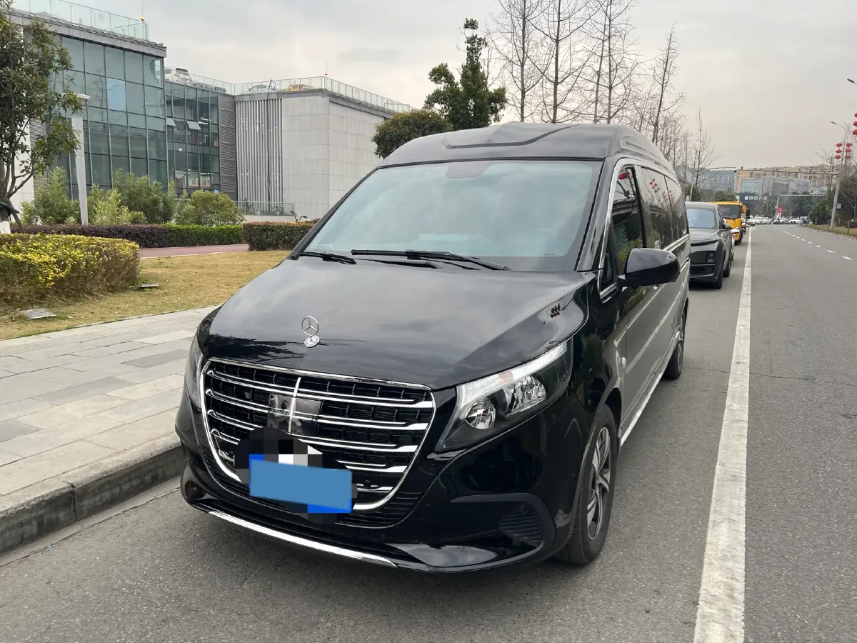 2024 Mercedes-Benz Vito 2.0T 231HP L4 9AT,autocango,china used car exporter,china ev exporter,chinese used car exporter,chinese used ev exporter