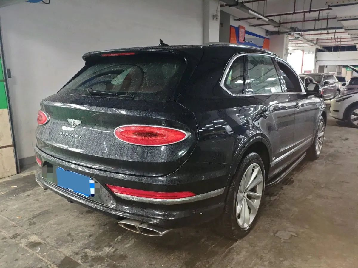 2021 Bentley Bentayga 4.0T 550HP V8 8AT,autocango,china used car exporter,china ev exporter,chinese used car exporter,chinese used ev exporter