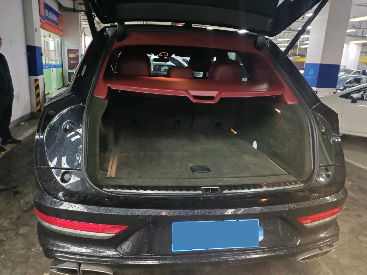 2021 Bentley Bentayga 4.0T 550HP V8 8AT,autocango,china used car exporter,china ev exporter,chinese used car exporter,chinese used ev exporter