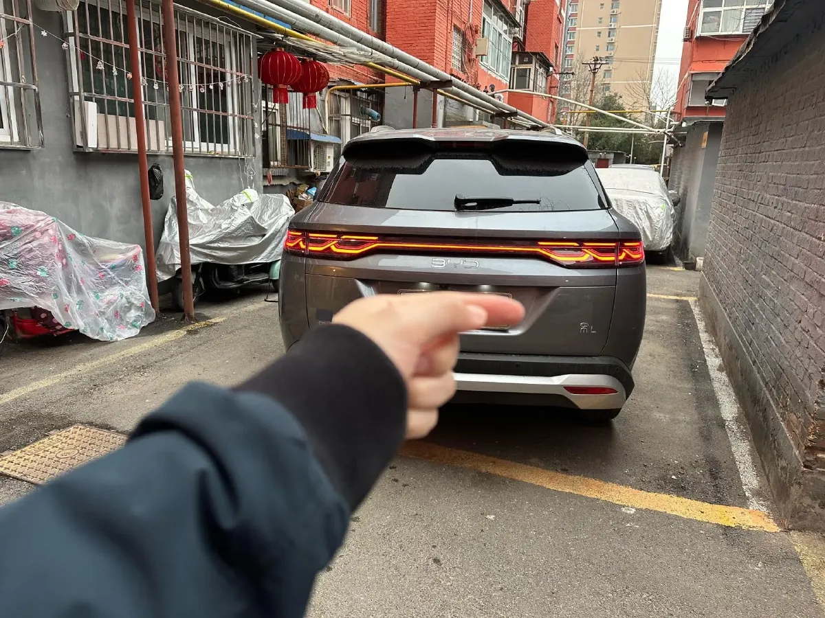 2024 BYD SongL DM-i 1.5L 101HP L4 E-CVT PHEV 18.3KWH,autocango,china used car exporter,china ev exporter,chinese used car exporter,chinese used ev exporter