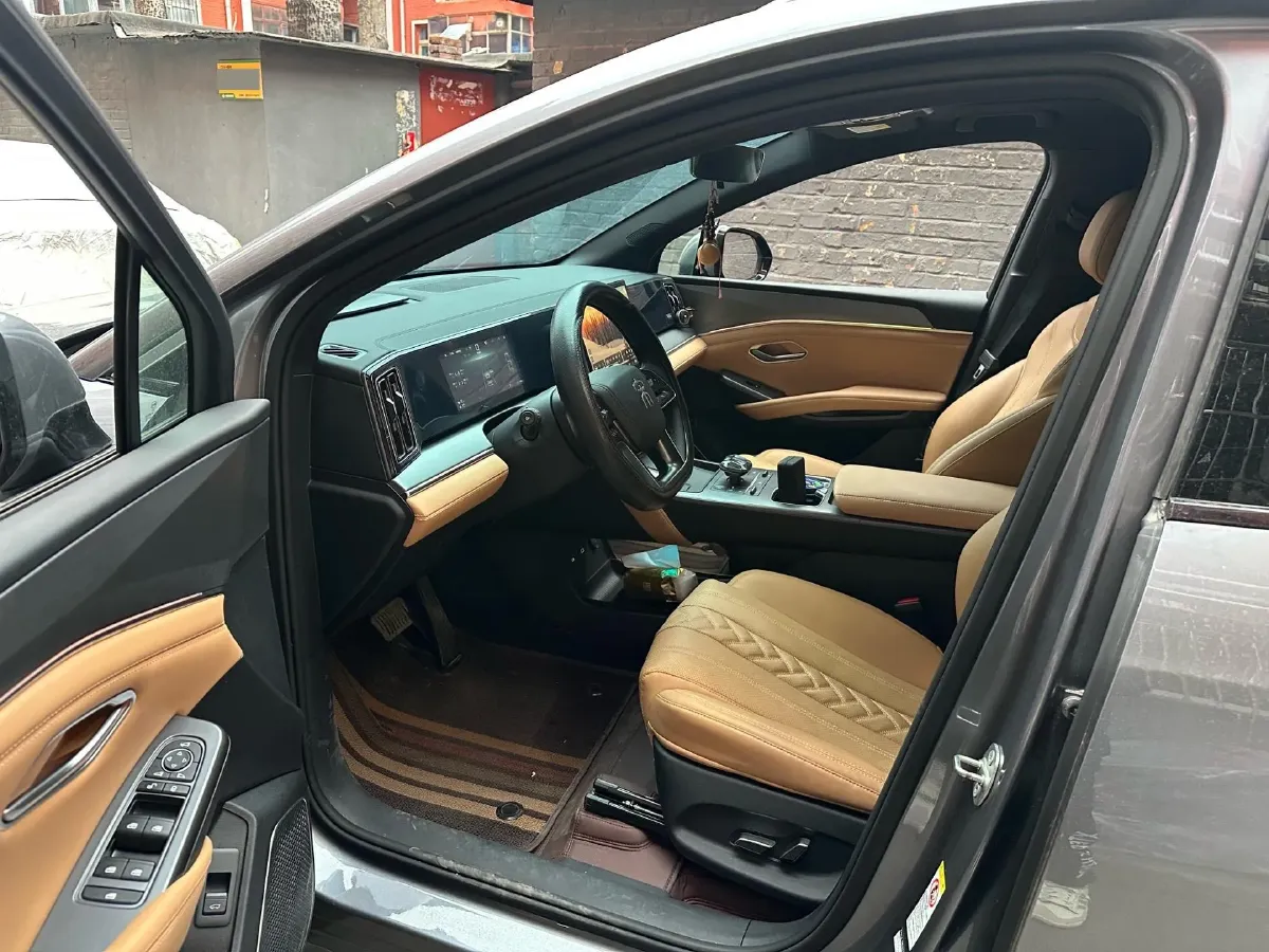 2024 BYD SongL DM-i 1.5L 101HP L4 E-CVT PHEV 18.3KWH,autocango,china used car exporter,china ev exporter,chinese used car exporter,chinese used ev exporter