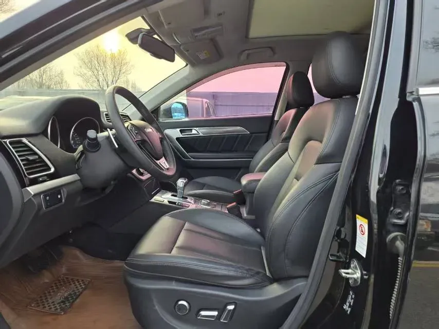 2017 Haval H6 Coupe 2.0T 197HP L4 7DCT,autocango,china used car exporter,china ev exporter,chinese used car exporter,chinese used ev exporter