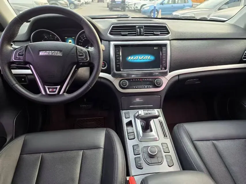 2017 Haval H6 Coupe 2.0T 197HP L4 7DCT,autocango,china used car exporter,china ev exporter,chinese used car exporter,chinese used ev exporter