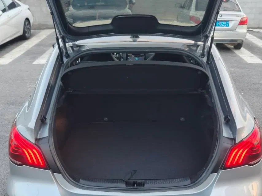 2020 Volkswagen Golf Sportsvan 1.4T 150HP L4 7DCT,autocango,china used car exporter,china ev exporter,chinese used car exporter,chinese used ev exporter