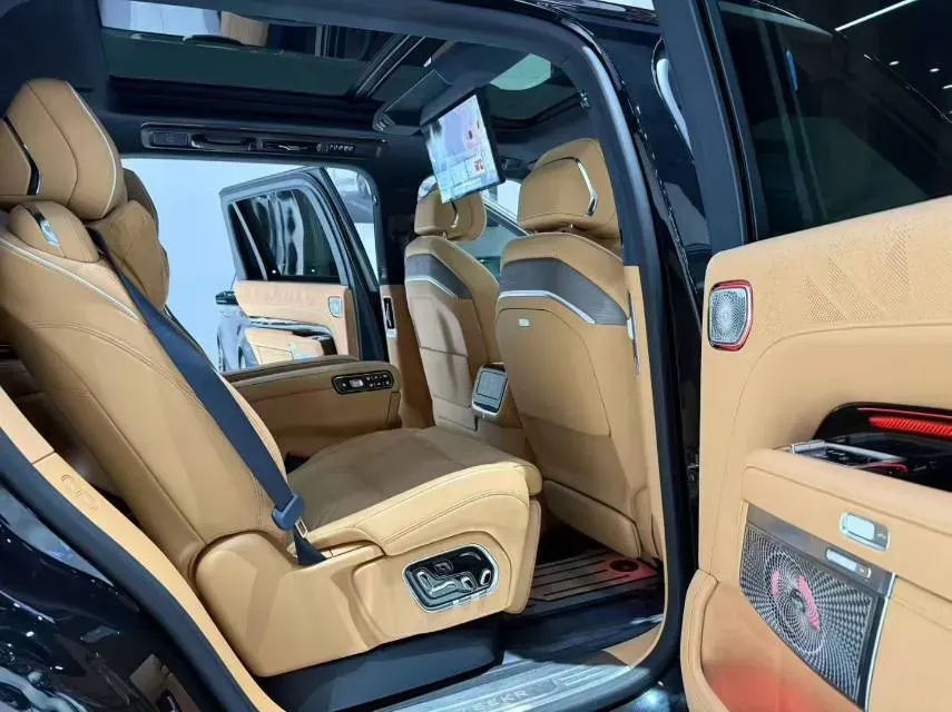 2025 Zeekr 9X 2.0T 279HP L4 1DHT PHEV,autocango,china used car exporter,china ev exporter,chinese used car exporter,chinese used ev exporter