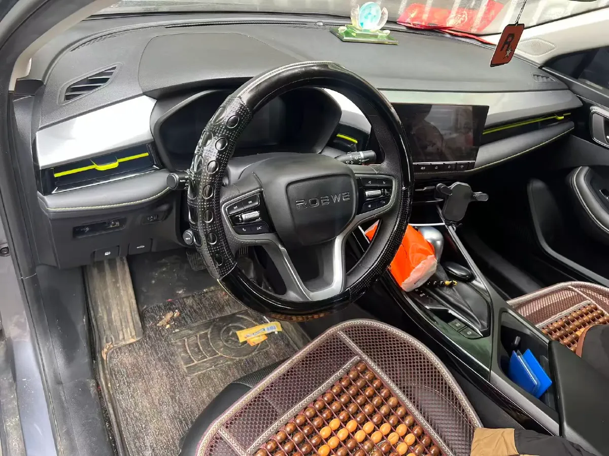 2021 Roewe i5 1.5L 120HP L4 CVT,autocango,china used car exporter,china ev exporter,chinese used car exporter,chinese used ev exporter