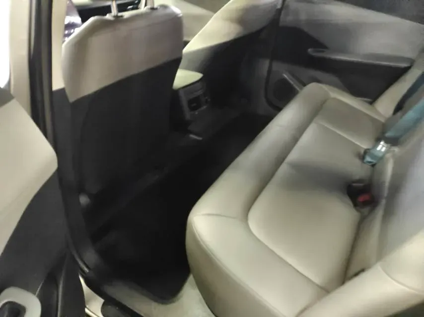 2024 Toyota bZ3 BEV 49.92KWH,autocango,china used car exporter,china ev exporter,chinese used car exporter,chinese used ev exporter