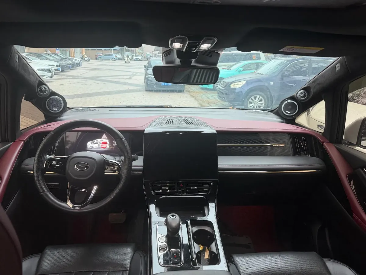 2023 GAC Trumpchi M8 2.0T 252HP L4 8AT,autocango,china used car exporter,china ev exporter,chinese used car exporter,chinese used ev exporter