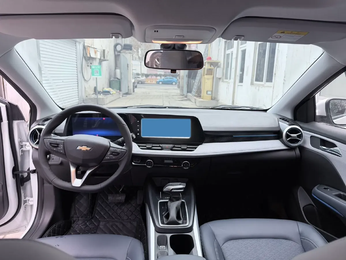 2024 Chevrolet Monza 1.5L 113HP L4 6DCT,autocango,china used car exporter,china ev exporter,chinese used car exporter,chinese used ev exporter