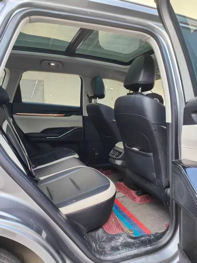 2021 Haval H6 1.5T 169HP L4 7DCT,autocango,china used car exporter,china ev exporter,chinese used car exporter,chinese used ev exporter