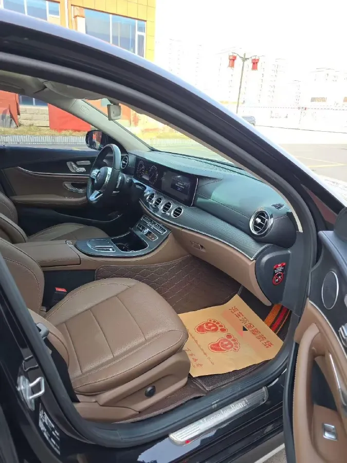 2020 Mercedes-Benz E Class 2.0T 258HP L4 9AT,autocango,china used car exporter,china ev exporter,chinese used car exporter,chinese used ev exporter