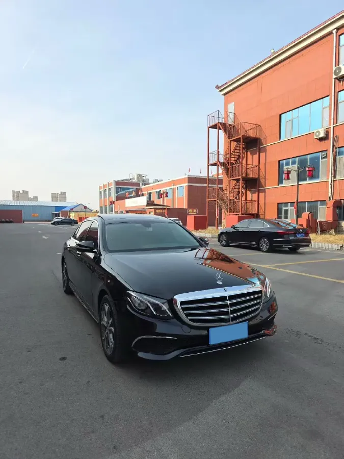 2020 Mercedes-Benz E Class 2.0T 258HP L4 9AT,autocango,china used car exporter,china ev exporter,chinese used car exporter,chinese used ev exporter
