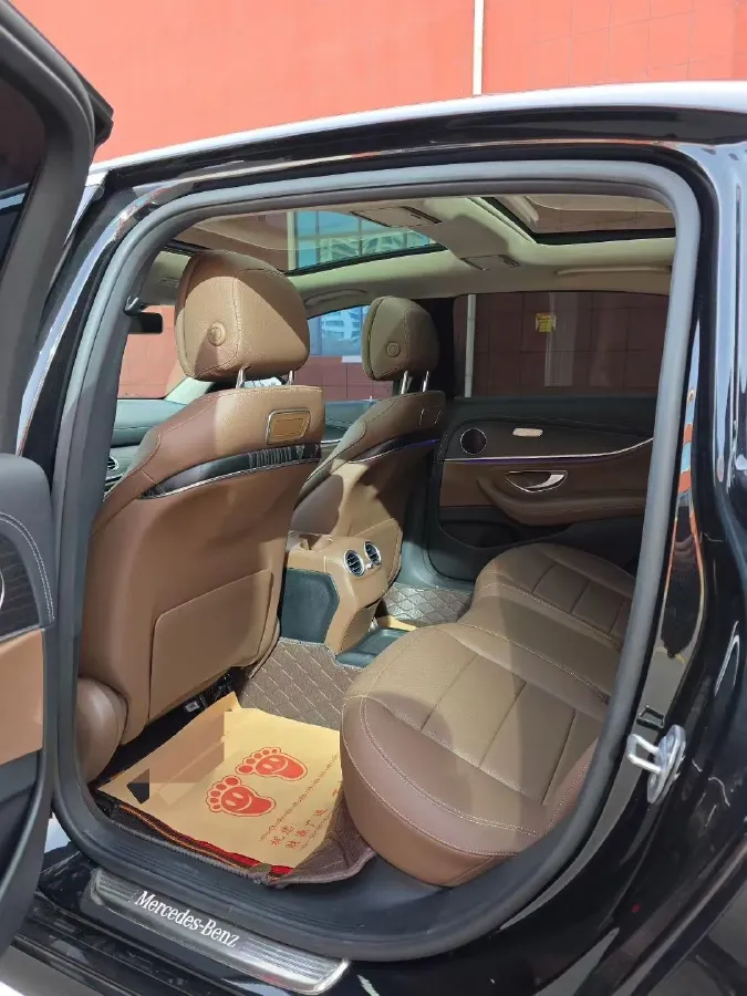 2020 Mercedes-Benz E Class 2.0T 258HP L4 9AT,autocango,china used car exporter,china ev exporter,chinese used car exporter,chinese used ev exporter
