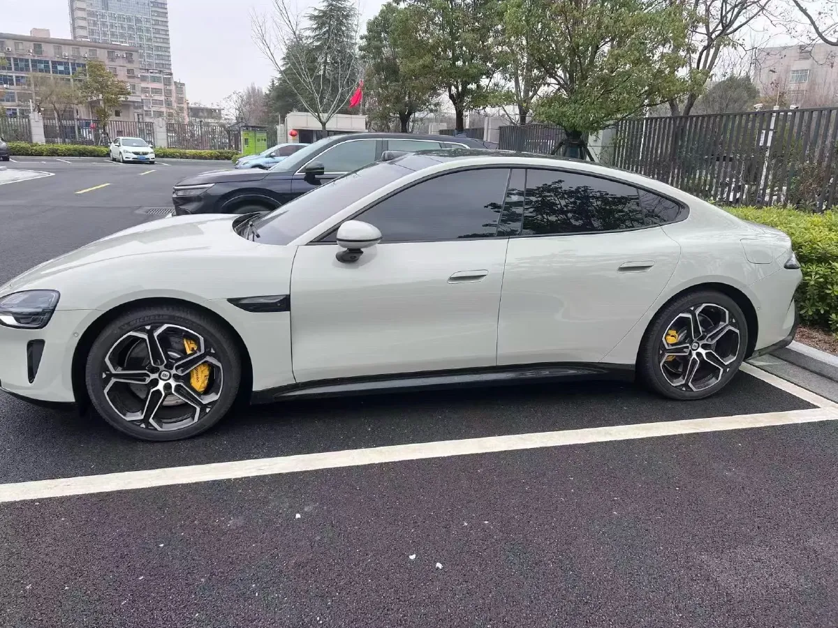 2024 MI SU7 BEV 94.3KWH,autocango,china used car exporter,china ev exporter,chinese used car exporter,chinese used ev exporter