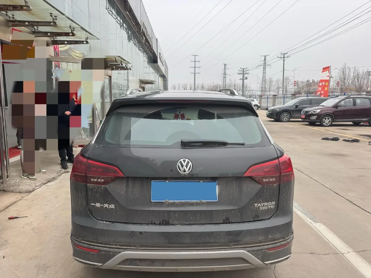 2019 Jeep Cherokee 2.0T 234HP L4 9AT,autocango,china used car exporter,china ev exporter,chinese used car exporter,chinese used ev exporter