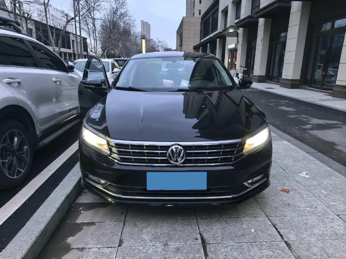 2017 Volkswagen Passat 1.8T 180HP L4 7DCT,autocango,china used car exporter,china ev exporter,chinese used car exporter,chinese used ev exporter