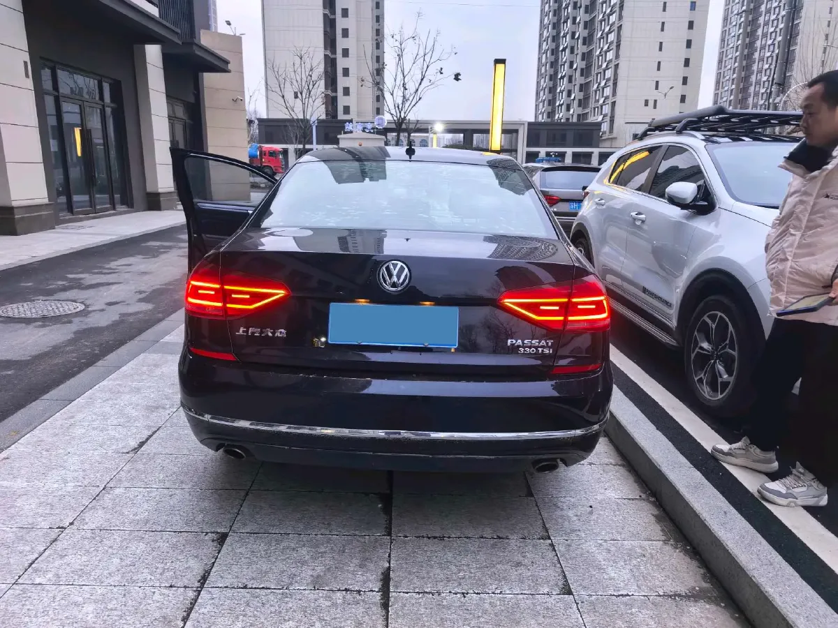 2017 Volkswagen Passat 1.8T 180HP L4 7DCT,autocango,china used car exporter,china ev exporter,chinese used car exporter,chinese used ev exporter