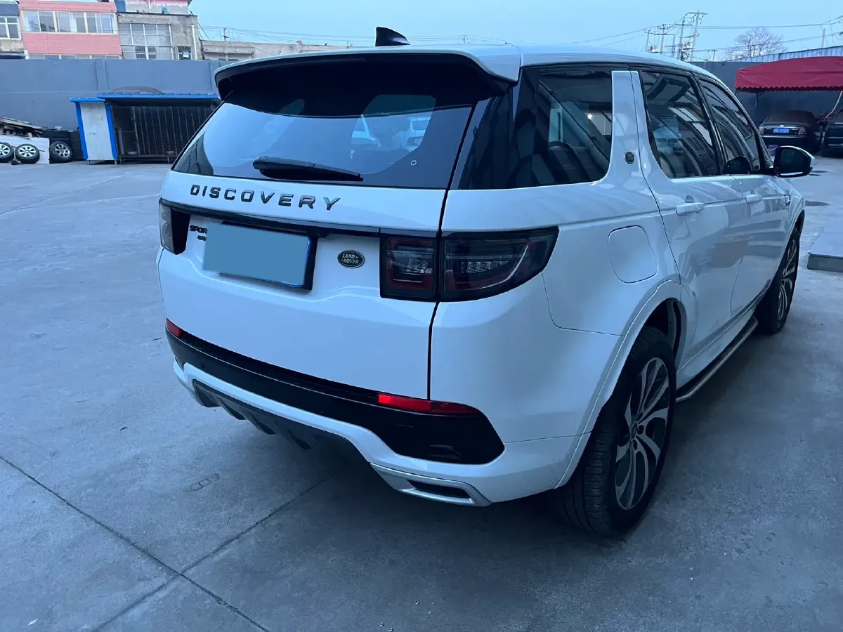 2020 Land Rover Discovery Sport 2.0T 249HP L4 9AT,autocango,china used car exporter,china ev exporter,chinese used car exporter,chinese used ev exporter