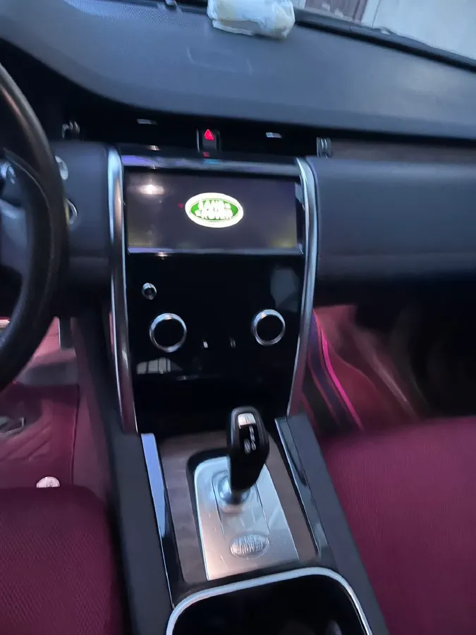 2020 Land Rover Discovery Sport 2.0T 249HP L4 9AT,autocango,china used car exporter,china ev exporter,chinese used car exporter,chinese used ev exporter