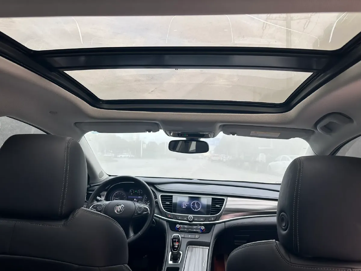 2022 Buick Larcosse 2.0T 237HP L4 9AT,autocango,china used car exporter,china ev exporter,chinese used car exporter,chinese used ev exporter