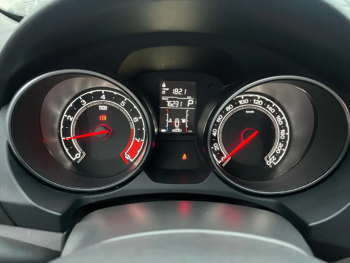 2016 MG GT 1.5L 109HP L4 4AT,autocango,china used car exporter,china ev exporter,chinese used car exporter,chinese used ev exporter