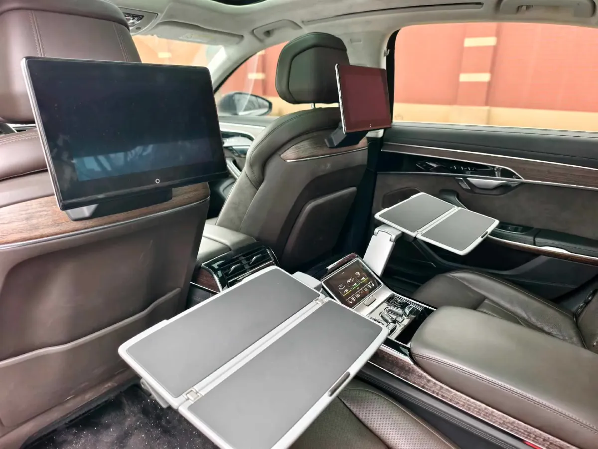 2021 Audi A8 3.0T 340HP V6 8AT,autocango,china used car exporter,china ev exporter,chinese used car exporter,chinese used ev exporter