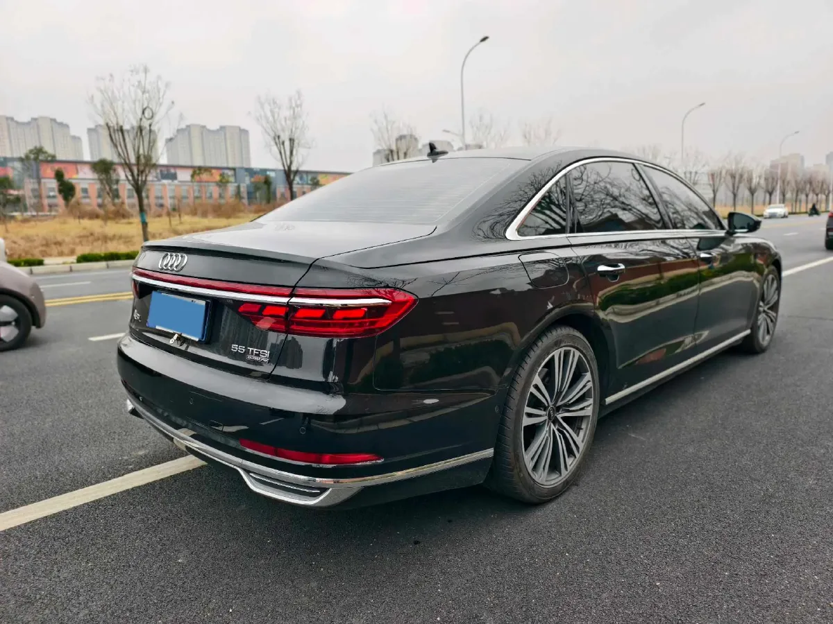 2021 Audi A8 3.0T 340HP V6 8AT,autocango,china used car exporter,china ev exporter,chinese used car exporter,chinese used ev exporter