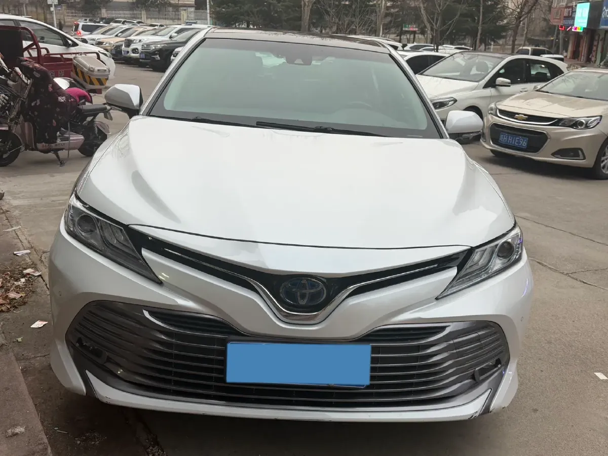 2019 Toyota Camry 2.5L 178HP L4 E-CVT Hybrid,autocango,china used car exporter,china ev exporter,chinese used car exporter,chinese used ev exporter