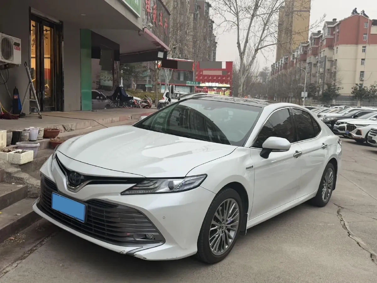 2019 Toyota Camry 2.5L 178HP L4 E-CVT Hybrid,autocango,china used car exporter,china ev exporter,chinese used car exporter,chinese used ev exporter