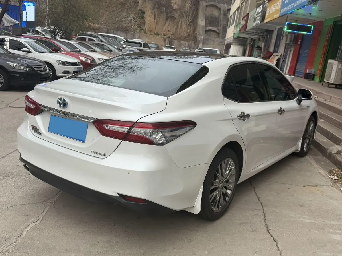 2019 Toyota Camry 2.5L 178HP L4 E-CVT Hybrid,autocango,china used car exporter,china ev exporter,chinese used car exporter,chinese used ev exporter