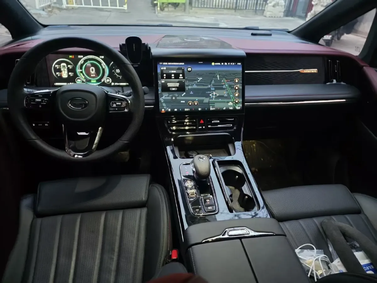 2025 GAC Trumpchi M8 2.0T 190HP L4 2DHT Hybrid,autocango,china used car exporter,china ev exporter,chinese used car exporter,chinese used ev exporter