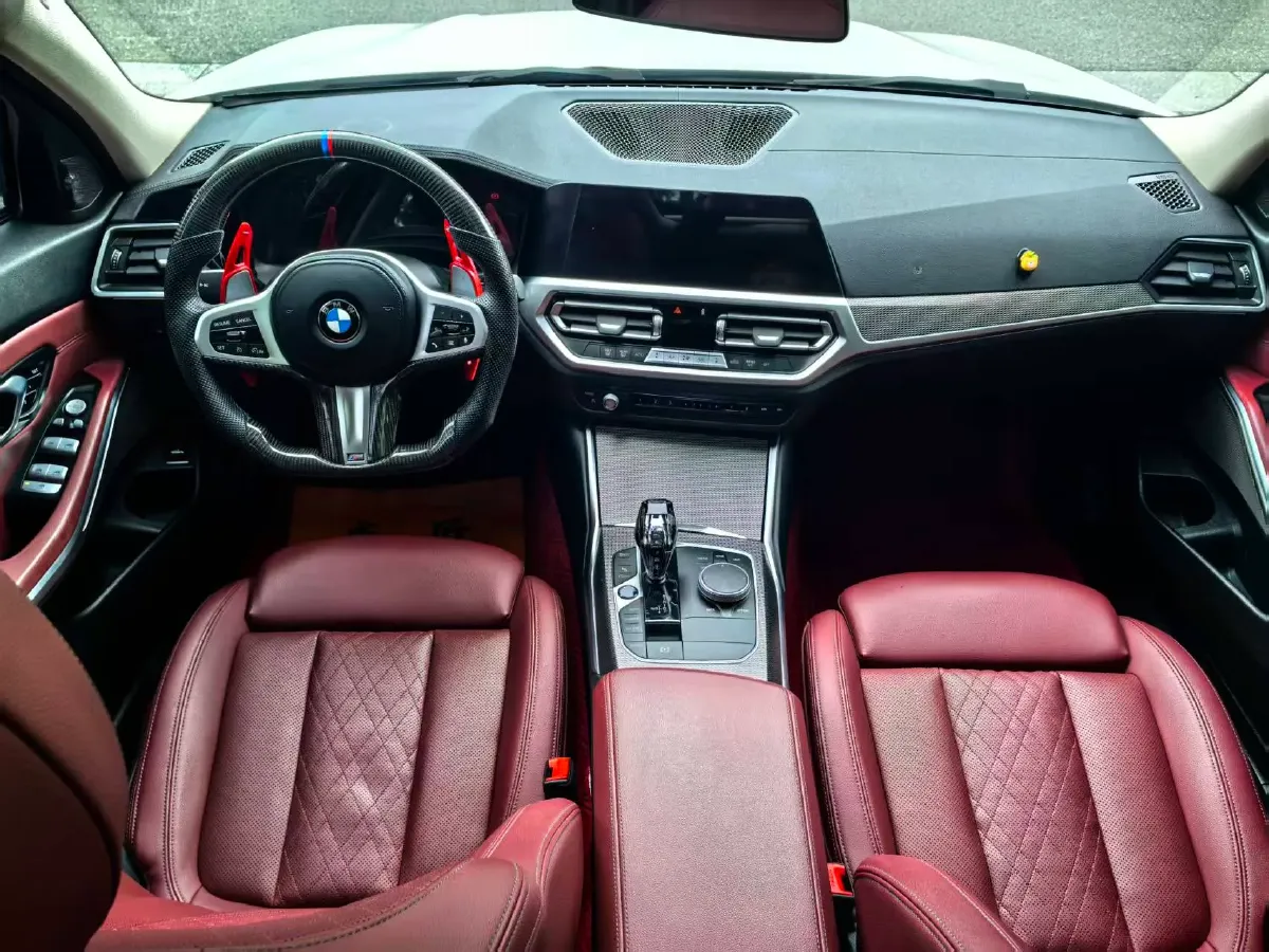 2022 BMW 3 Series 2.0T 184HP L4 8AT,autocango,china used car exporter,china ev exporter,chinese used car exporter,chinese used ev exporter