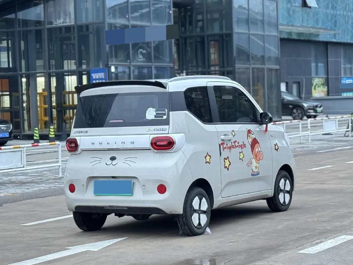 2024 WuLing HongGuang MINI EV BEV 17.3KWH,autocango,china used car exporter,china ev exporter,chinese used car exporter,chinese used ev exporter