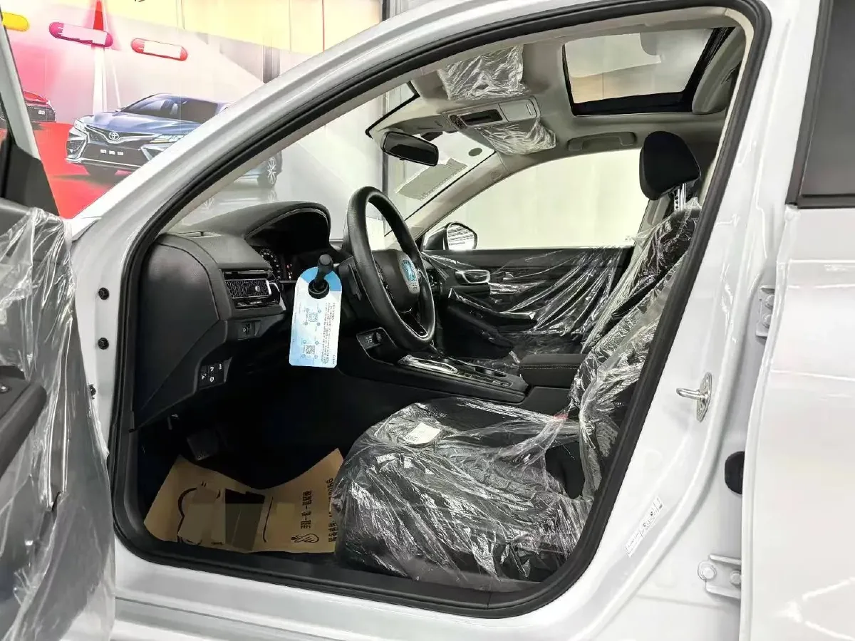 2023 Honda Civic 2.0L 143HP L4 E-CVT Hybrid,autocango,china used car exporter,china ev exporter,chinese used car exporter,chinese used ev exporter