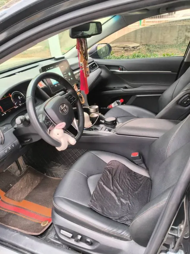 2021 Toyota Camry 2.5L 209HP L4 8AT,autocango,china used car exporter,china ev exporter,chinese used car exporter,chinese used ev exporter