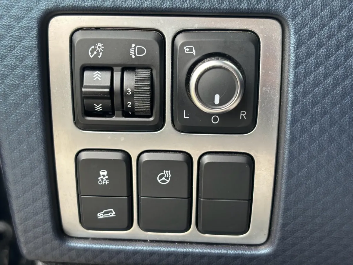 2020 Beijing BJ40 2.0T 224HP L4 8AT,autocango,china used car exporter,china ev exporter,chinese used car exporter,chinese used ev exporter