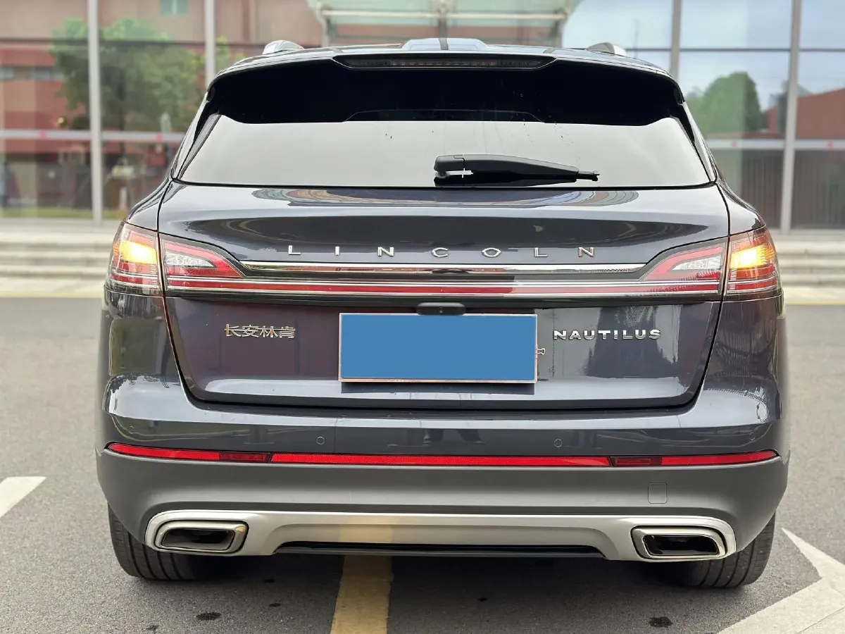 2021 Lincoln Nautilus 2.0T 245HP L4 8AT,autocango,china used car exporter,china ev exporter,chinese used car exporter,chinese used ev exporter