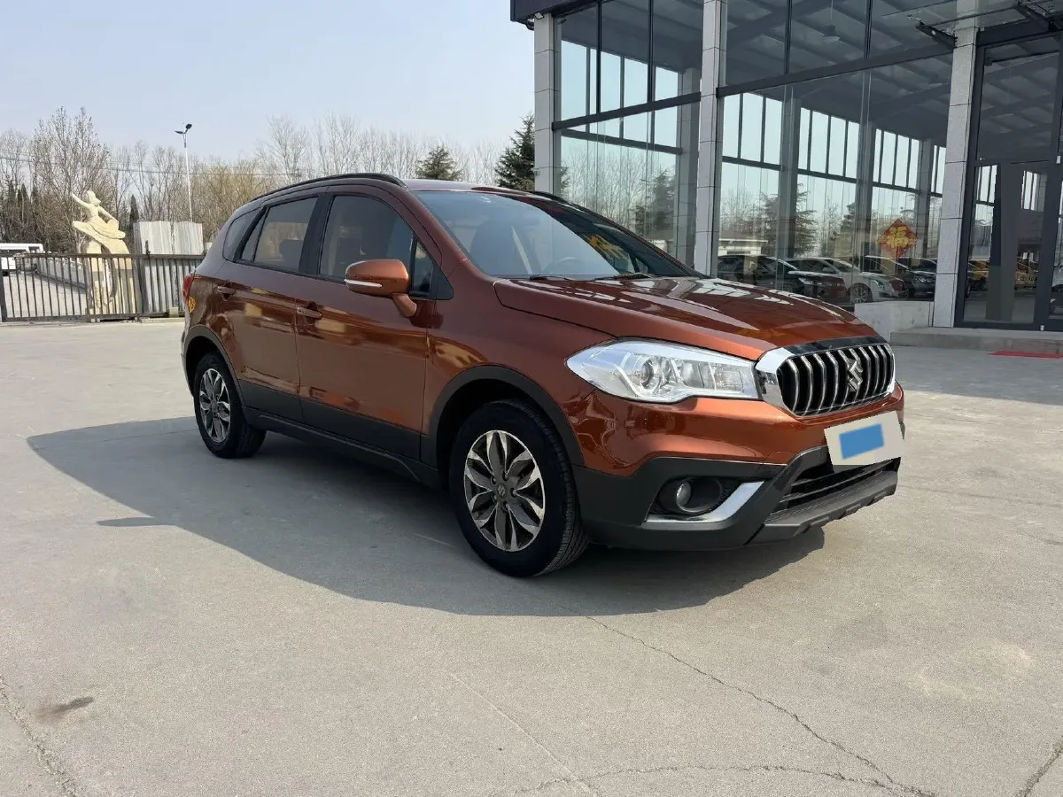 2017 Suzuki SX4 S-Cross 1.6L 122HP L4 5MT,autocango,china used car exporter,china ev exporter,chinese used car exporter,chinese used ev exporter