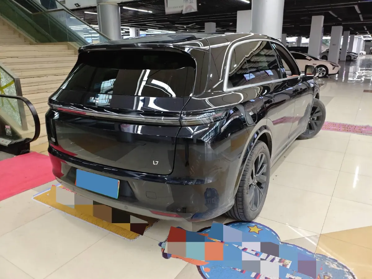 2023 Li L7 Range Extended 154HP REEV 40.9KWH,autocango,china used car exporter,china ev exporter,chinese used car exporter,chinese used ev exporter