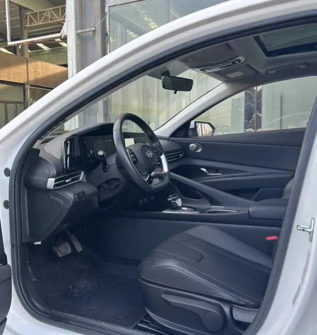 2021 Hyundai Elantra 1.5L 115HP L4 CVT,autocango,china used car exporter,china ev exporter,chinese used car exporter,chinese used ev exporter