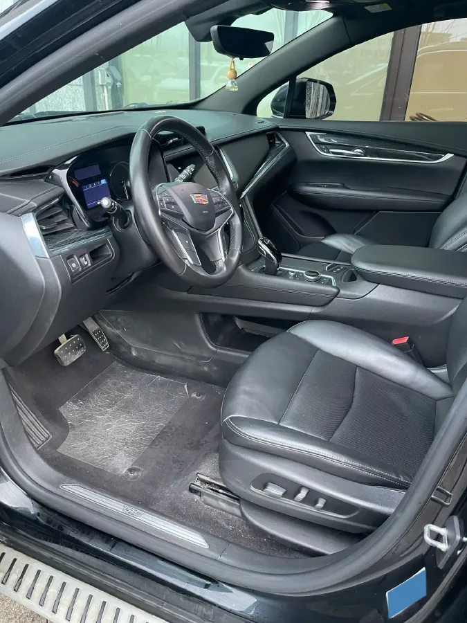 2020 Cadillac XT5 2.0T 241HP L4 9AT,autocango,china used car exporter,china ev exporter,chinese used car exporter,chinese used ev exporter