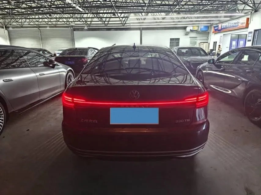 2022 Xpeng P7 BEV 60.2KWH,autocango,china used car exporter,china ev exporter,chinese used car exporter,chinese used ev exporter