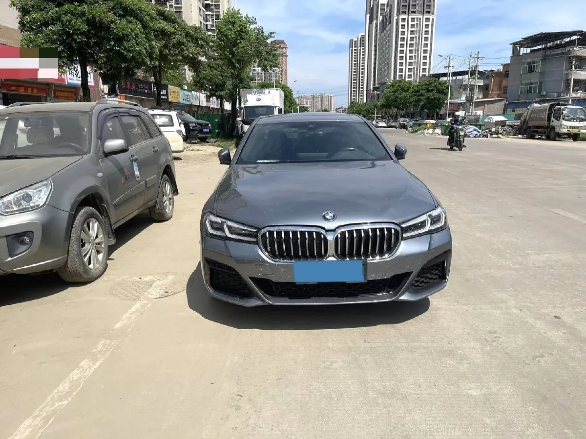 2021 BMW 5 Series 2.0T 252HP L4 8AT,autocango,china used car exporter,china ev exporter,chinese used car exporter,chinese used ev exporter