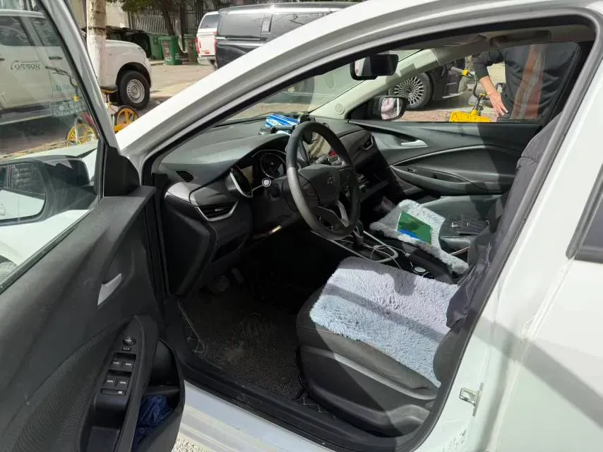 2020 Chevrolet Cavalier 1.0T 125HP L3 6AT,autocango,china used car exporter,china ev exporter,chinese used car exporter,chinese used ev exporter