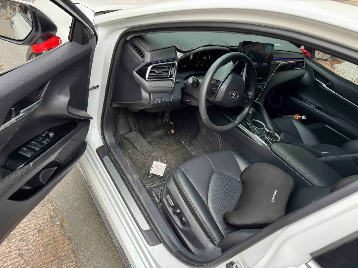 2023 Toyota Camry 2.5L 178HP L4 E-CVT Hybrid,autocango,china used car exporter,china ev exporter,chinese used car exporter,chinese used ev exporter