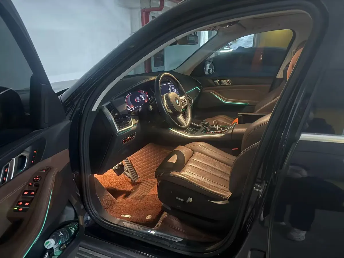 2020 BMW X5 2.0T 265HP L4 8AT,autocango,china used car exporter,china ev exporter,chinese used car exporter,chinese used ev exporter