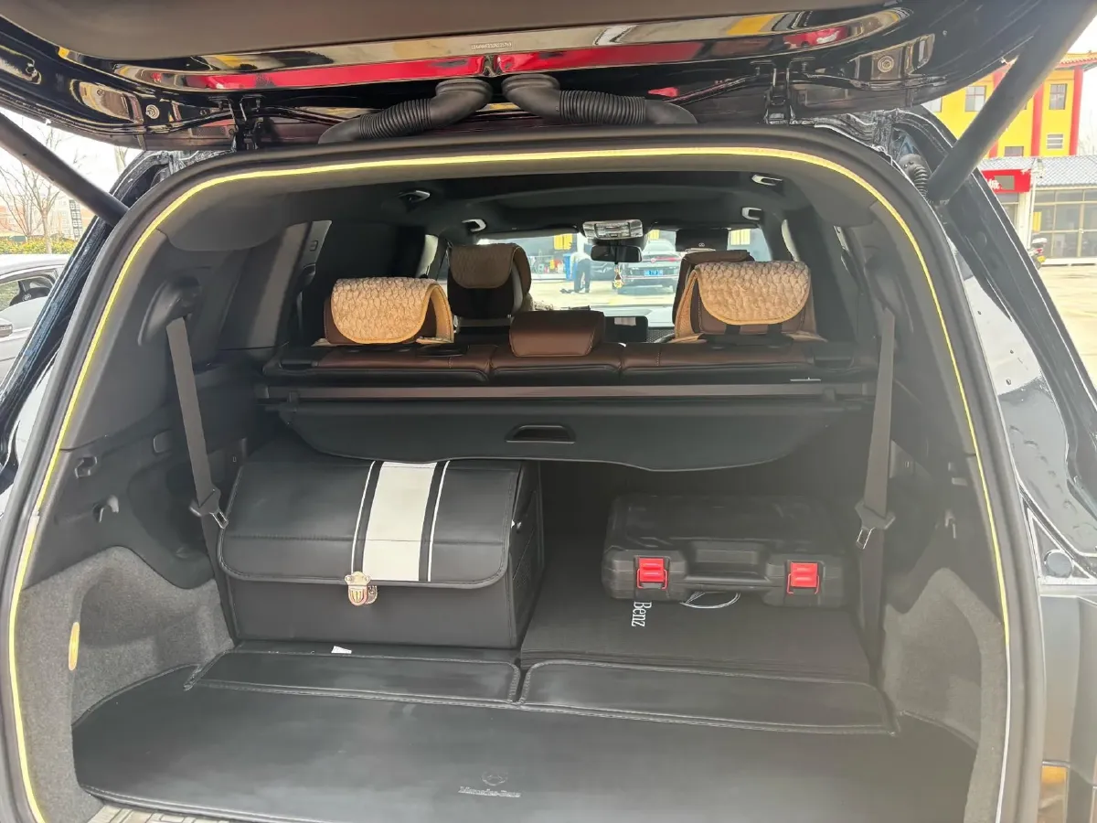 2025 Mercedes-Benz GLB Class 2.0T 190HP L4 8DCT,autocango,china used car exporter,china ev exporter,chinese used car exporter,chinese used ev exporter